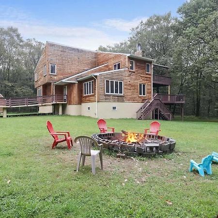 Relax In Blakeslee - Spacious 5Br Home With Bbq Extérieur photo