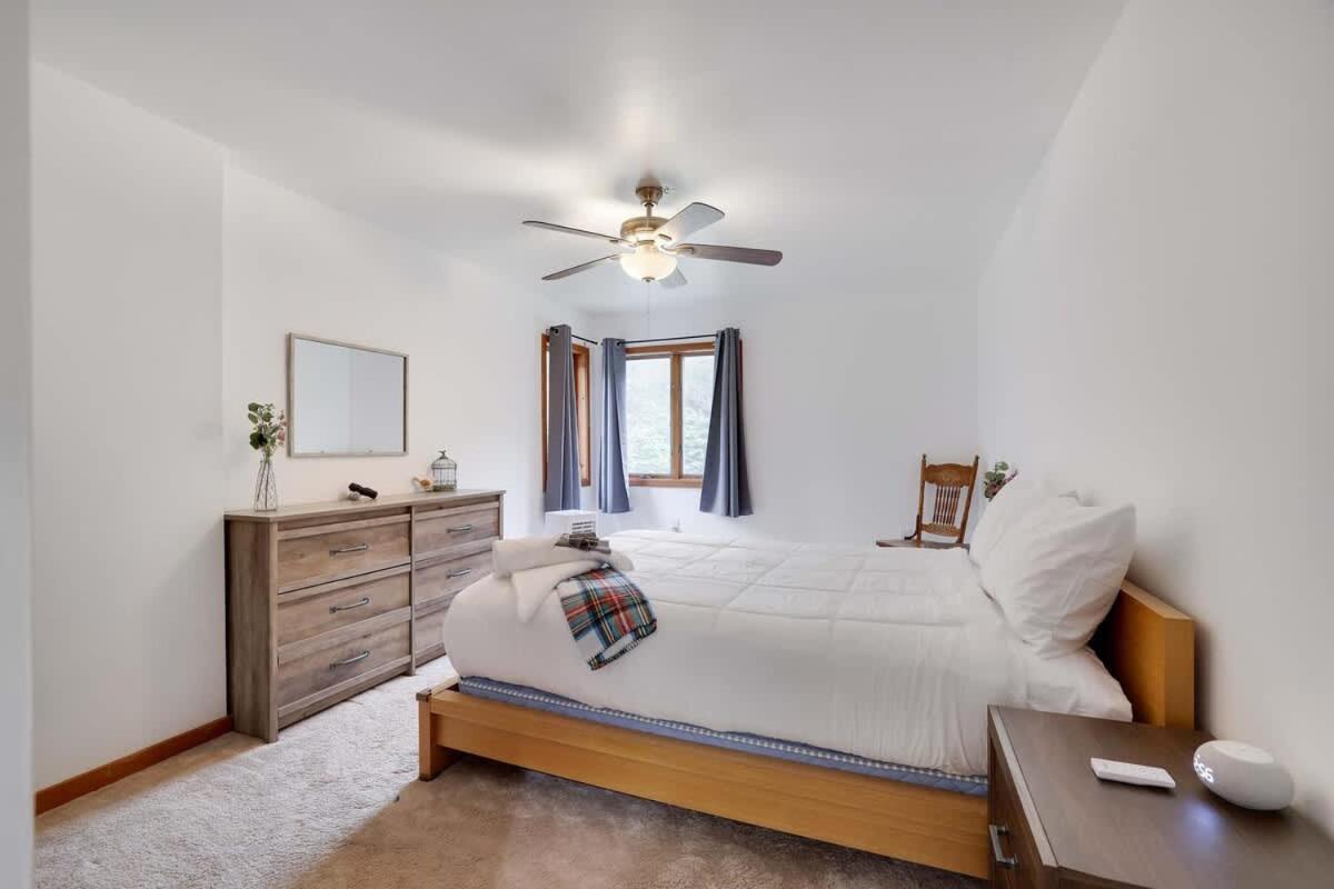 Relax In Blakeslee - Spacious 5Br Home With Bbq Extérieur photo