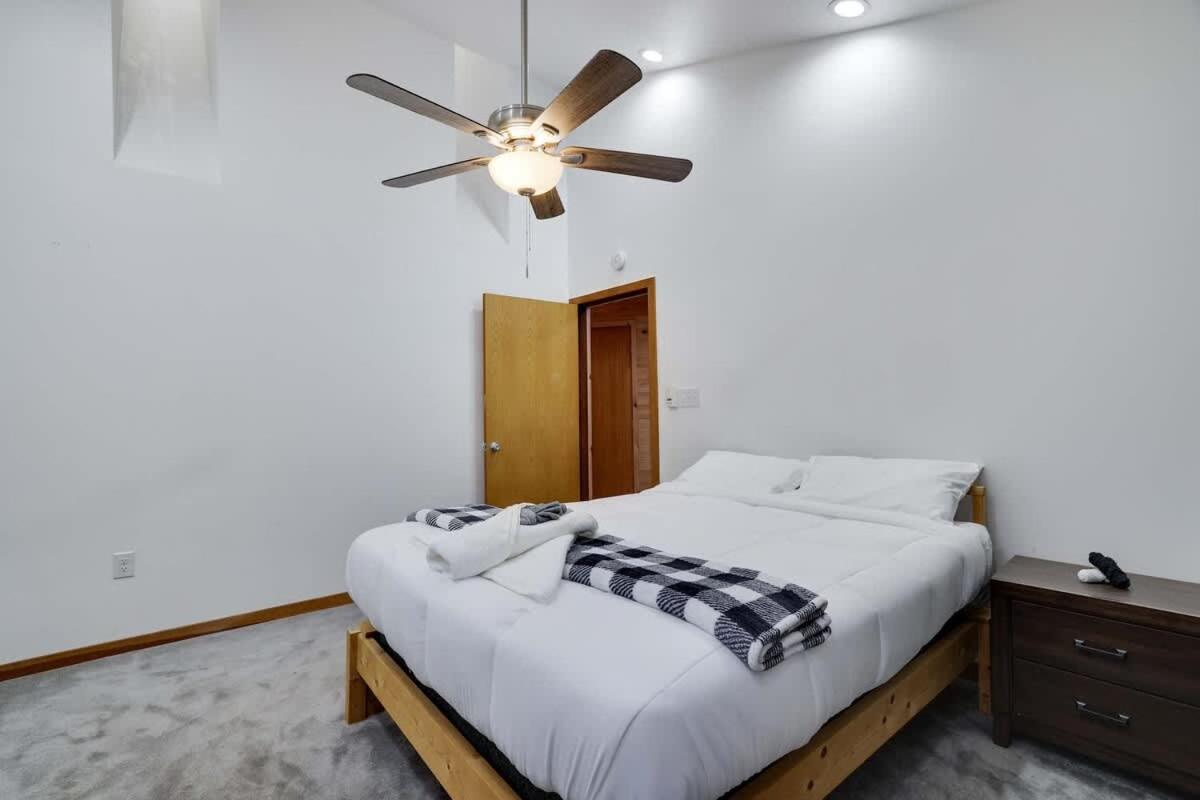 Relax In Blakeslee - Spacious 5Br Home With Bbq Extérieur photo