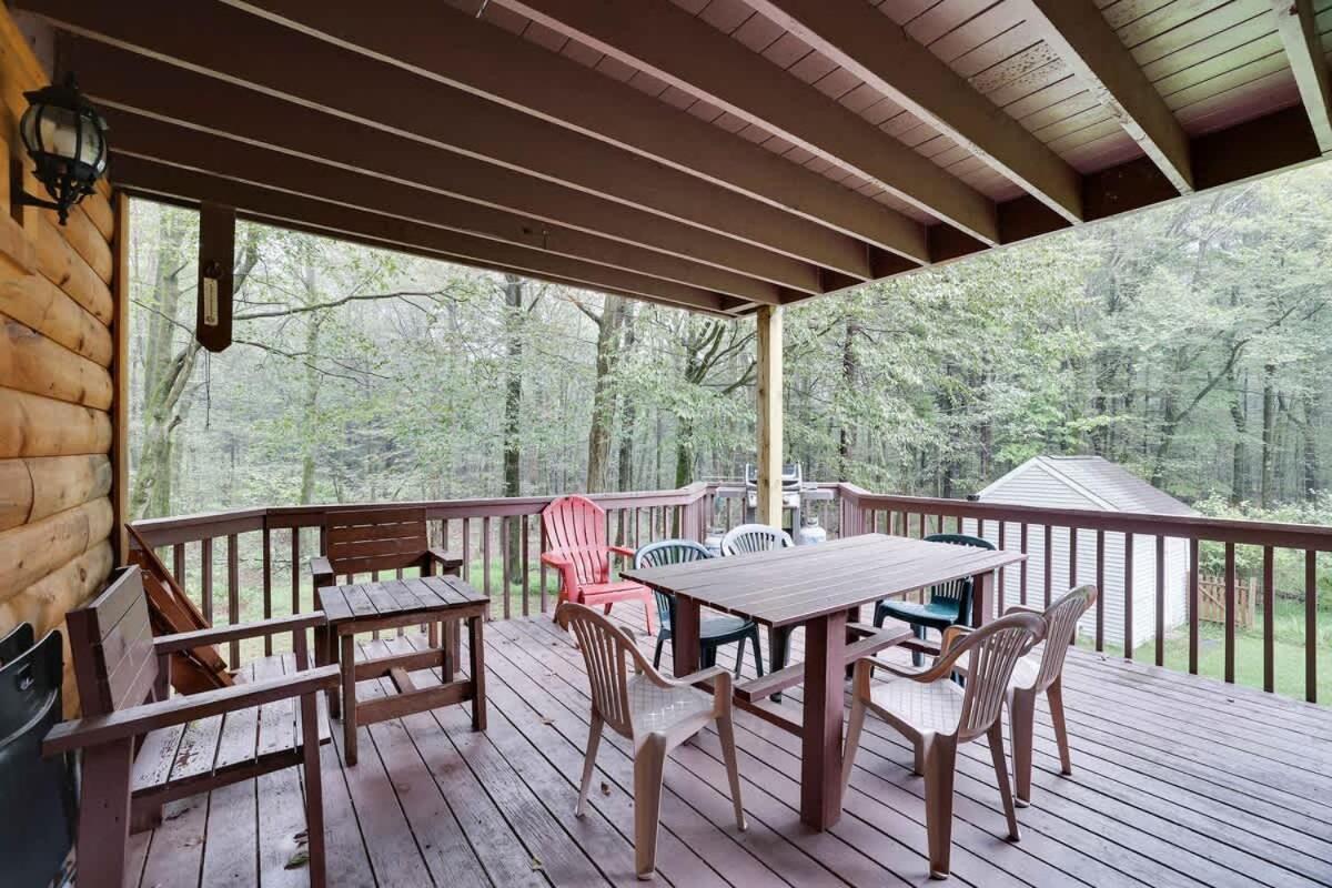 Relax In Blakeslee - Spacious 5Br Home With Bbq Extérieur photo